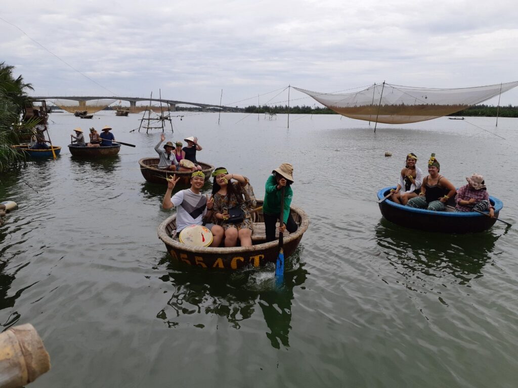 Basket Boat & Cooking Class